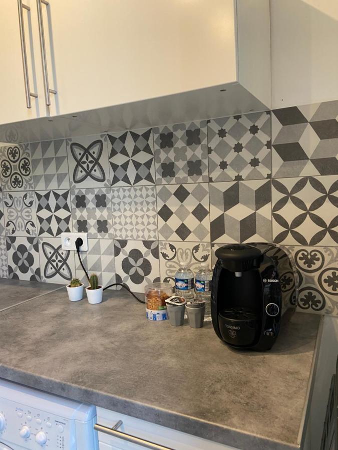 Studio Cosy Au Coeur Du Centre Ville Ideal Pour Visiter Marseille Bagian luar foto